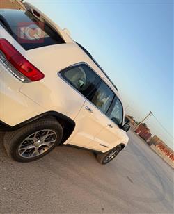 جيب جراند شيروكي